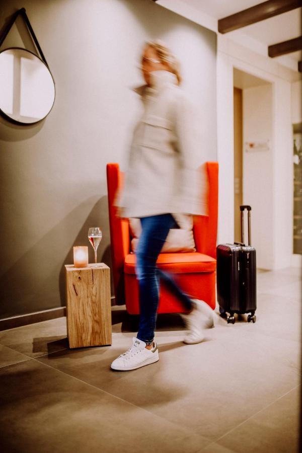 Romantik Hotel Schmiedegasthaus Gehrke Bad Nenndorf Bagian luar foto
