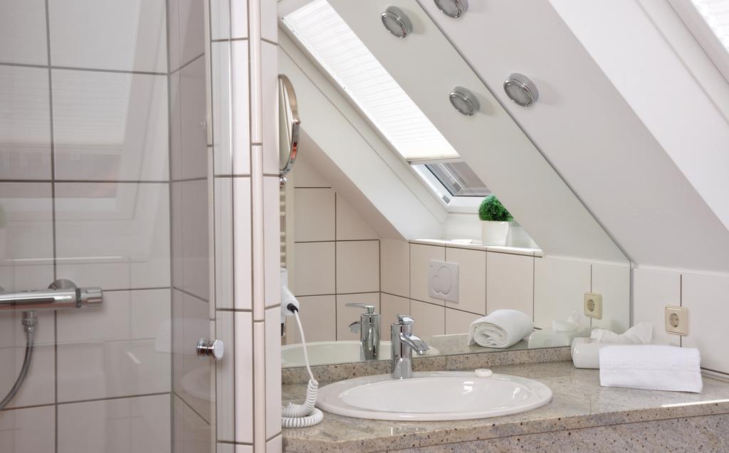 Romantik Hotel Schmiedegasthaus Gehrke Bad Nenndorf Bagian luar foto